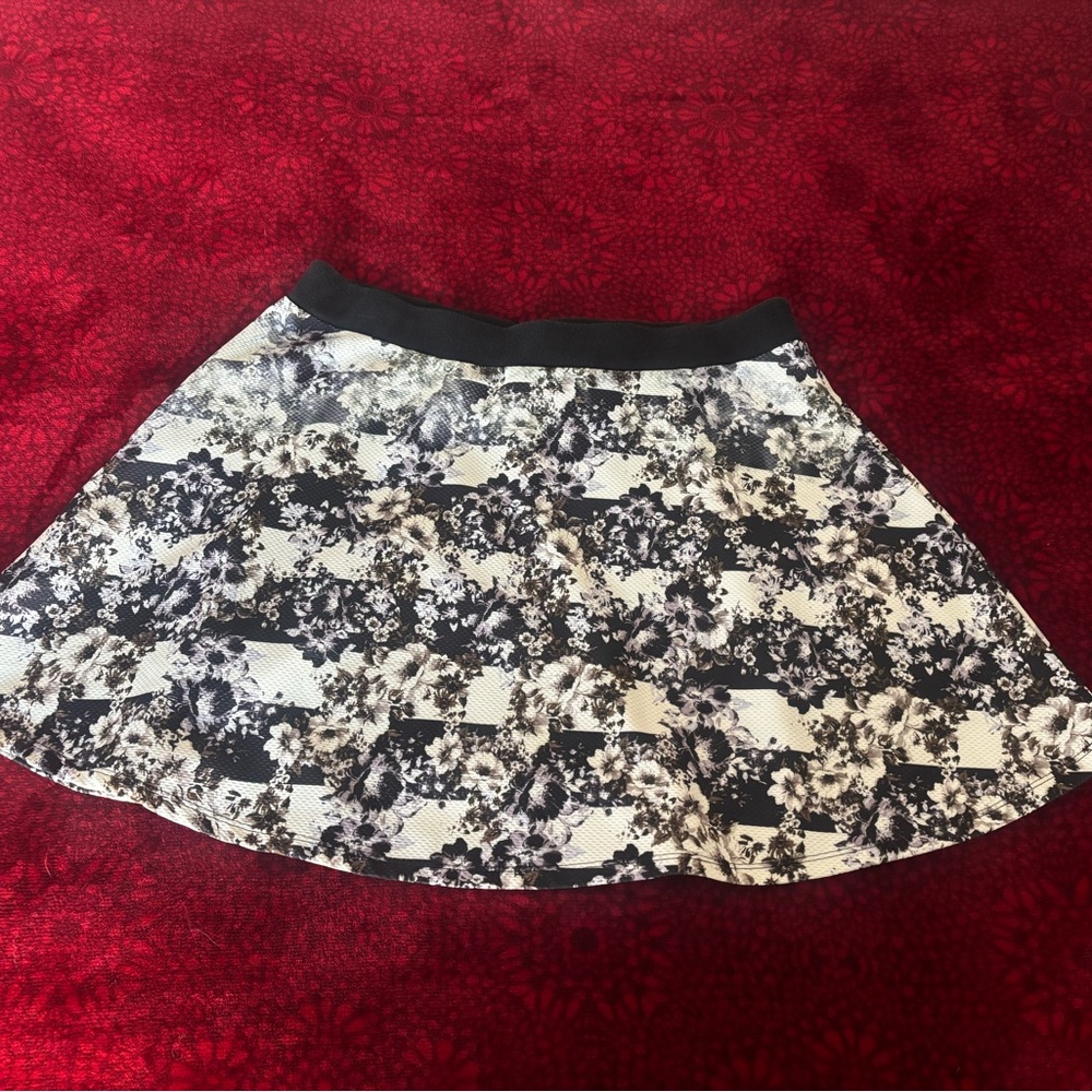 Women's Skirt
